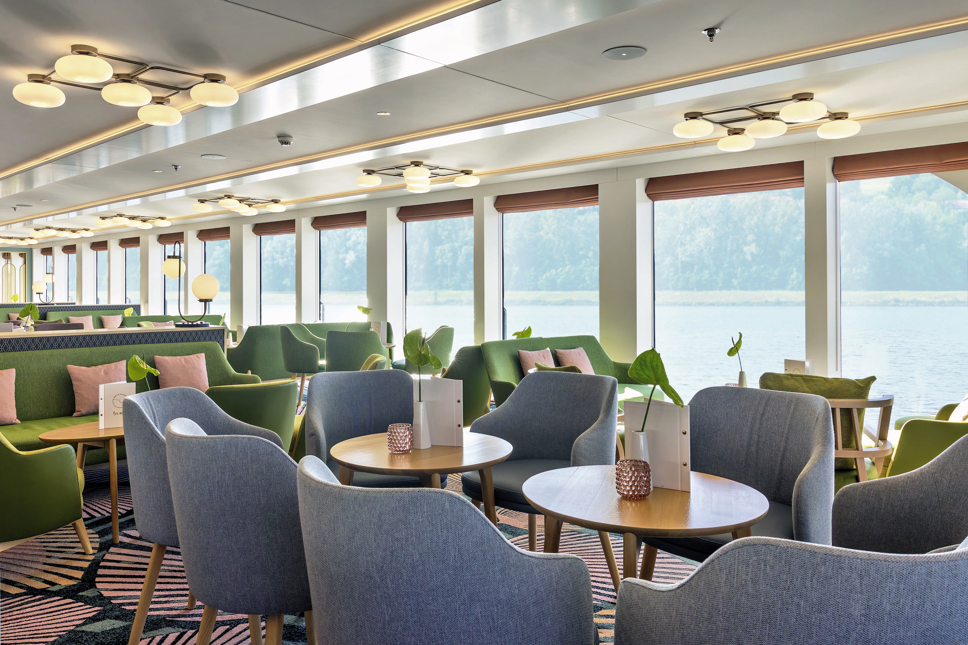 Spirit of the Danube - The Belvedere Lounge